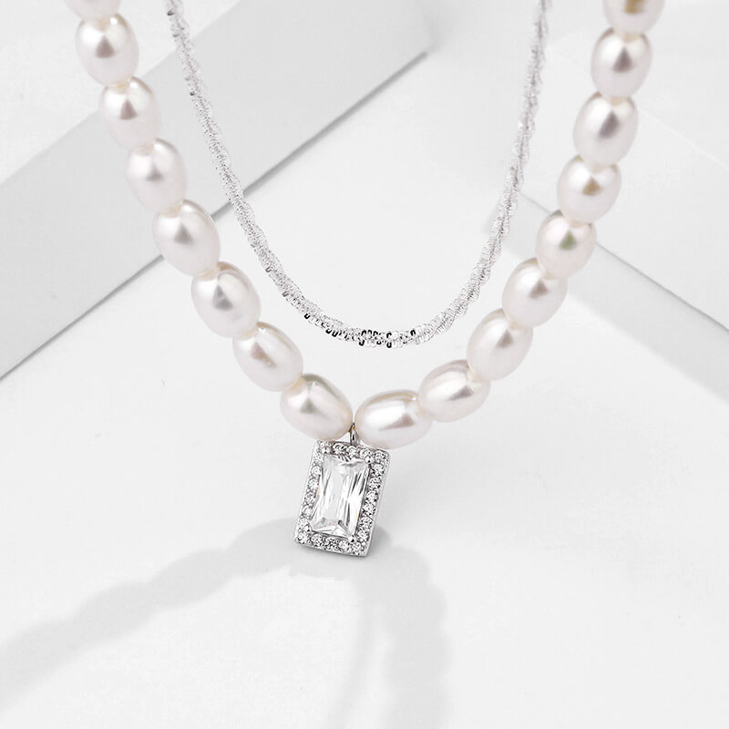 Luxury Layered Shining Pearl Necklace Pendant Necklace Zircon